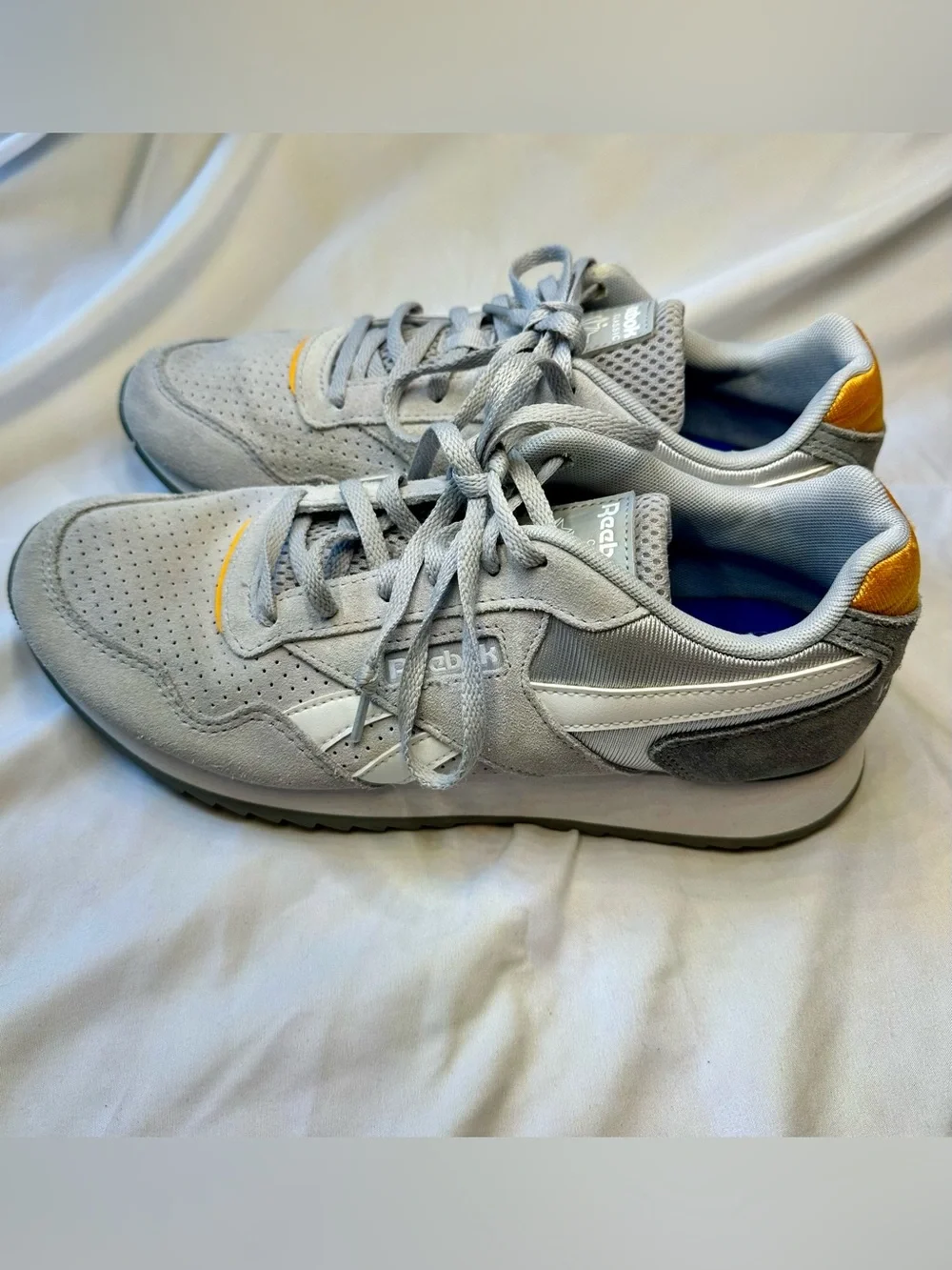 Reebok Men's Light Gray Suede Sneakers with Yellow Heel Tabs - Picture 6 of 9